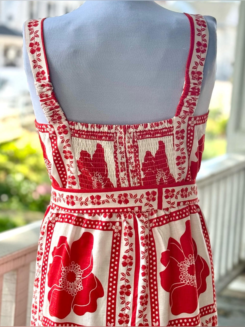 Draper James Red and White Floral Midi Dress Sz M - Picture 5 of 9